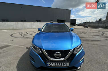 Позашляховик / Кросовер Nissan Qashqai 2017 в 