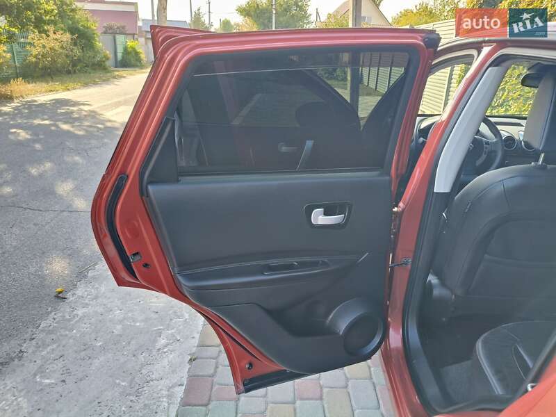 Позашляховик / Кросовер Nissan Qashqai 2007 в Новомосковську фото 2 Позашляховик / Кросовер Nissan Qashqai 2007 в Новомосковську