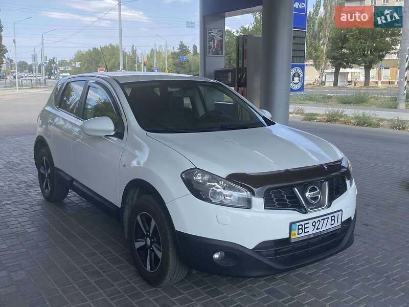 Позашляховик / Кросовер Nissan Qashqai 2011 в Миколаєві