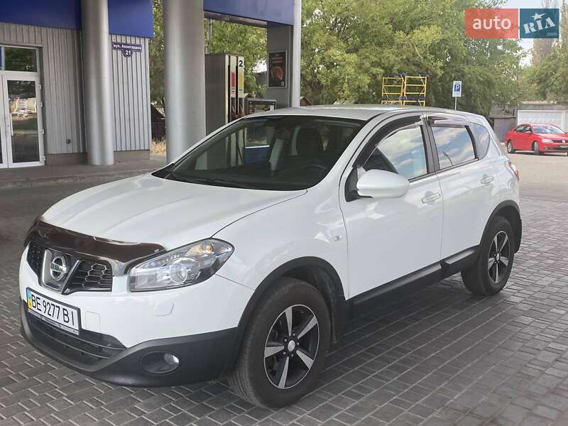 Позашляховик / Кросовер Nissan Qashqai 2011 в Миколаєві