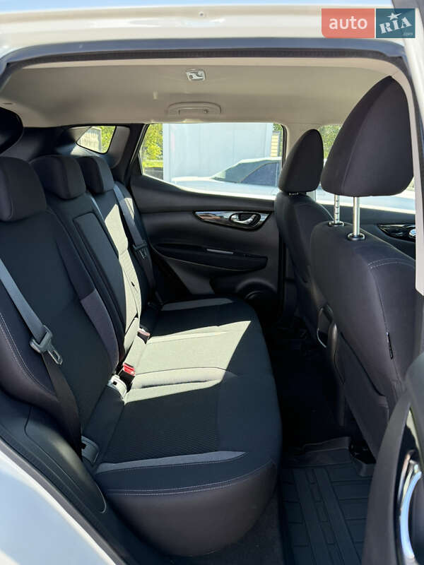 Внедорожник / Кроссовер Nissan Qashqai 2020 в Черкассах