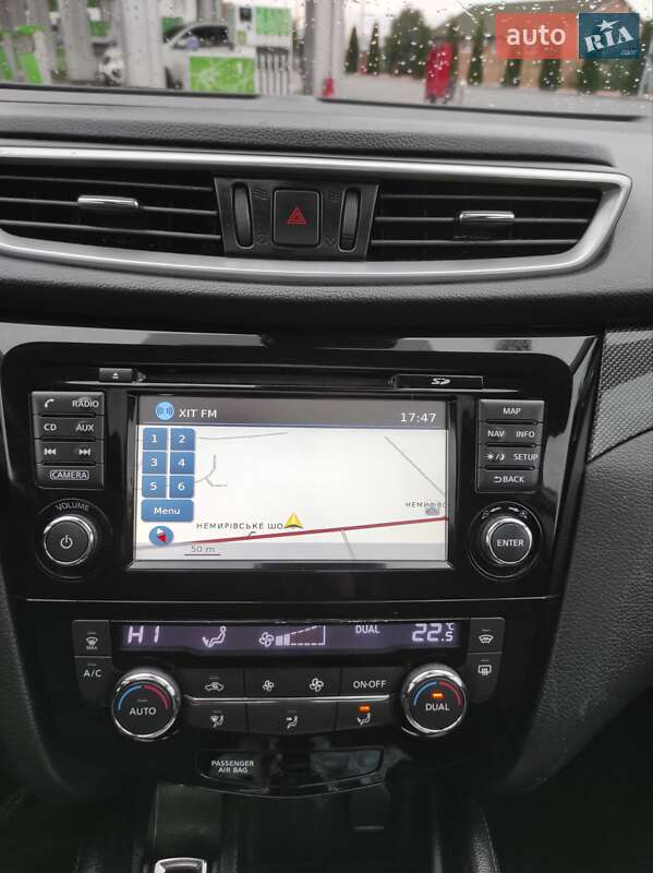 Позашляховик / Кросовер Nissan Qashqai 2015 в Вінниці