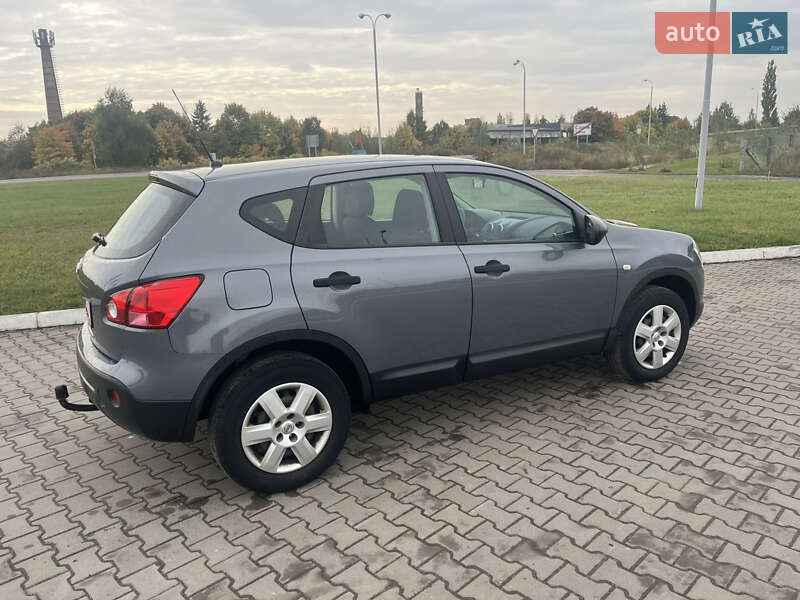 Внедорожник / Кроссовер Nissan Qashqai 2009 в Сарнах