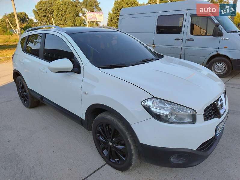 Внедорожник / Кроссовер Nissan Qashqai 2012 в Броварах фото 2 Внедорожник / Кроссовер Nissan Qashqai 2012 в Броварах