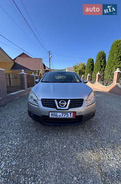 Внедорожник / Кроссовер Nissan Qashqai 2008 в Тячеве