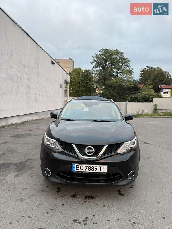 Внедорожник / Кроссовер Nissan Qashqai 2015 в Львове