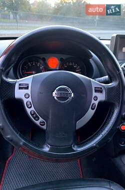 Внедорожник / Кроссовер Nissan Qashqai 2007 в 