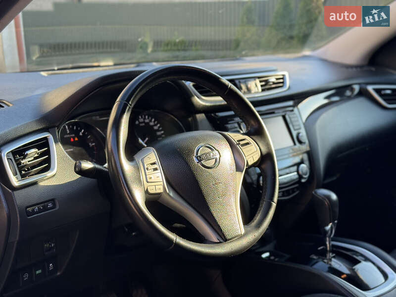 Внедорожник / Кроссовер Nissan Qashqai 2017 в Мукачево