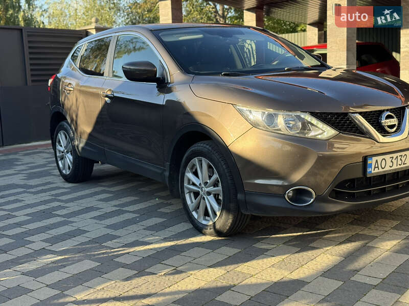 Внедорожник / Кроссовер Nissan Qashqai 2017 в Мукачево