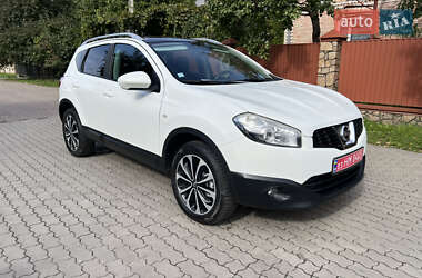 Позашляховик / Кросовер Nissan Qashqai 2012 в Луцьку