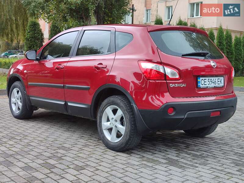 Внедорожник / Кроссовер Nissan Qashqai 2010 в Каменец-Подольском