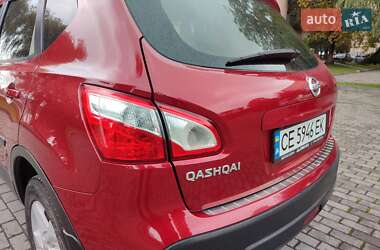 Внедорожник / Кроссовер Nissan Qashqai 2010 в 