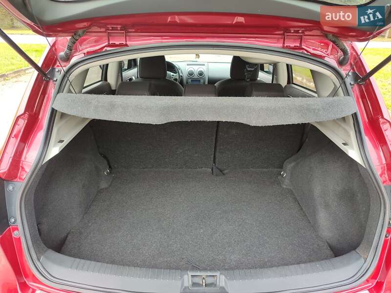 Внедорожник / Кроссовер Nissan Qashqai 2010 в Каменец-Подольском