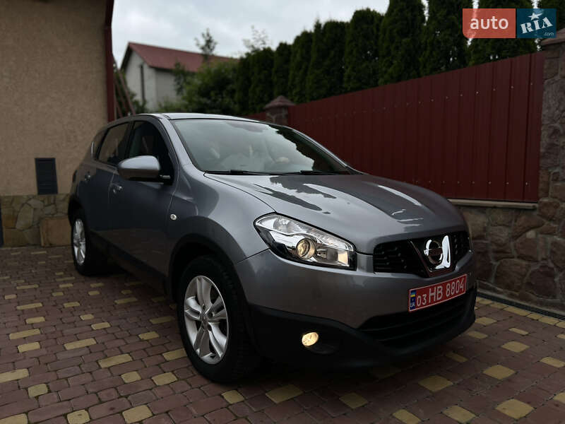 Внедорожник / Кроссовер Nissan Qashqai 2010 в Тернополе