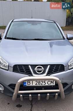 Позашляховик / Кросовер Nissan Qashqai 2012 в Полтаві