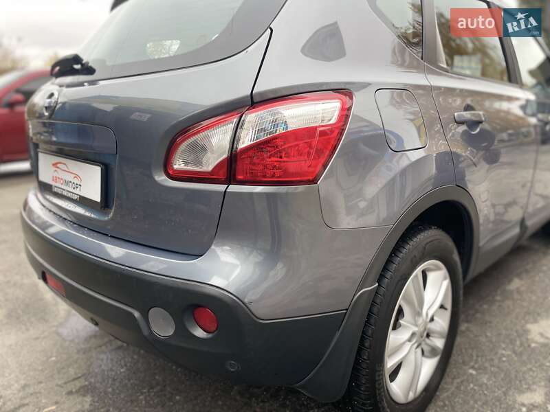 Внедорожник / Кроссовер Nissan Qashqai 2010 в Сумах