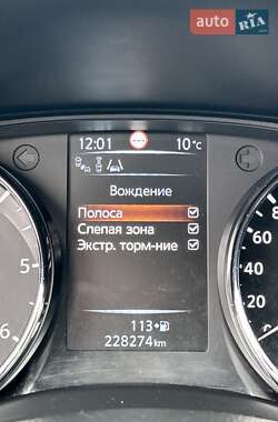 Внедорожник / Кроссовер Nissan Qashqai 2014 в 