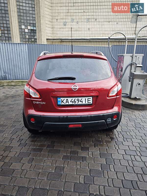 Внедорожник / Кроссовер Nissan Qashqai 2012 в Киеве