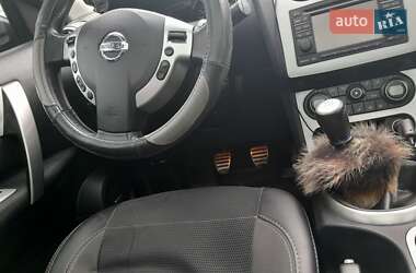 Позашляховик / Кросовер Nissan Qashqai 2012 в 