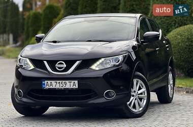 Внедорожник / Кроссовер Nissan Qashqai 2017 в Ровно
