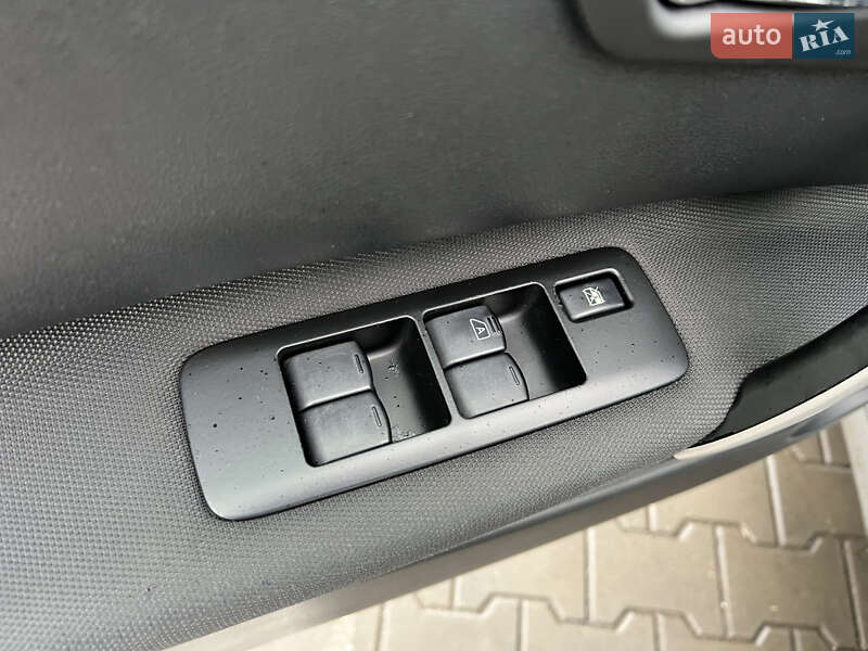 Позашляховик / Кросовер Nissan Qashqai 2007 в Ковелі фото 71 Позашляховик / Кросовер Nissan Qashqai 2007 в Ковелі