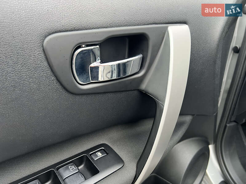 Позашляховик / Кросовер Nissan Qashqai 2007 в Ковелі фото 72 Позашляховик / Кросовер Nissan Qashqai 2007 в Ковелі