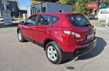Внедорожник / Кроссовер Nissan Qashqai 2012 в 