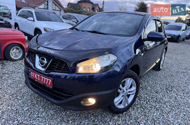 Внедорожник / Кроссовер Nissan Qashqai 2010 в 
