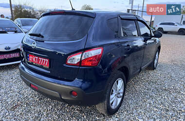 Внедорожник / Кроссовер Nissan Qashqai 2010 в 