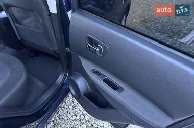 Внедорожник / Кроссовер Nissan Qashqai 2010 в 