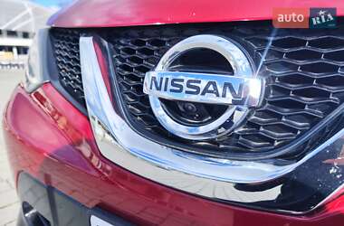 Внедорожник / Кроссовер Nissan Qashqai 2015 в 