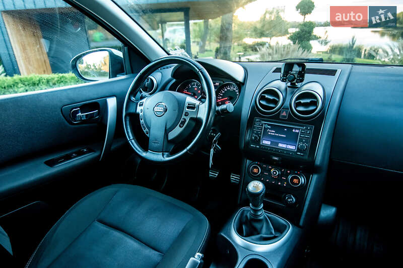 Внедорожник / Кроссовер Nissan Qashqai 2012 в Умани