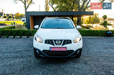 Внедорожник / Кроссовер Nissan Qashqai 2012 в 