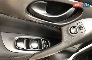 Внедорожник / Кроссовер Nissan Qashqai 2018 в 