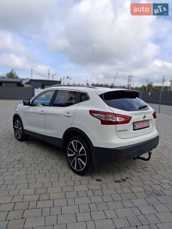 Внедорожник / Кроссовер Nissan Qashqai 2014 в Львове
