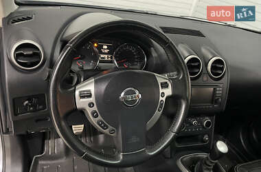 Внедорожник / Кроссовер Nissan Qashqai 2013 в 