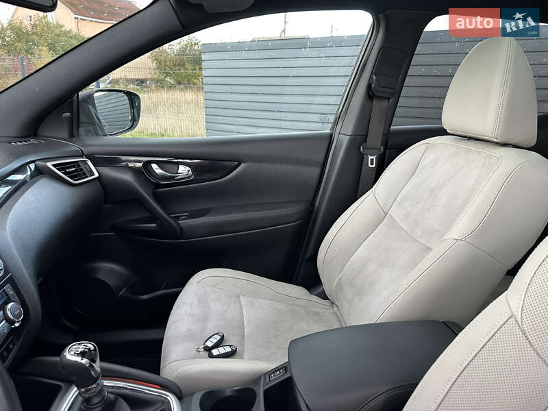 Внедорожник / Кроссовер Nissan Qashqai 2013 в Миргороде