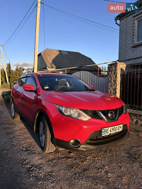 Внедорожник / Кроссовер Nissan Qashqai 2015 в Первомайске фото 2 Внедорожник / Кроссовер Nissan Qashqai 2015 в Первомайске