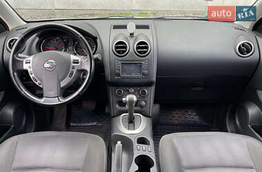 Внедорожник / Кроссовер Nissan Qashqai 2012 в 