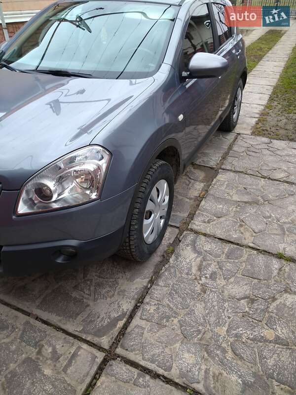 Внедорожник / Кроссовер Nissan Qashqai 2008 в Ужгороде