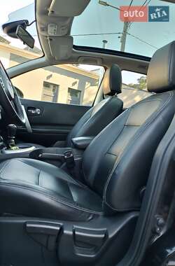 Внедорожник / Кроссовер Nissan Qashqai 2010 в 