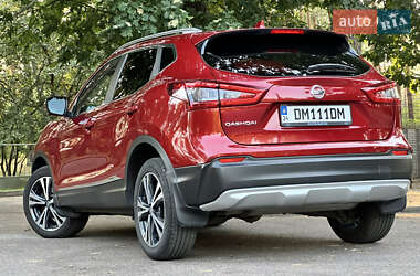 Позашляховик / Кросовер Nissan Qashqai 2018 в 