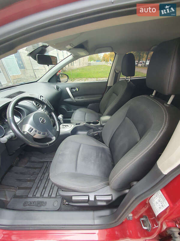 Позашляховик / Кросовер Nissan Qashqai 2011 в Києві