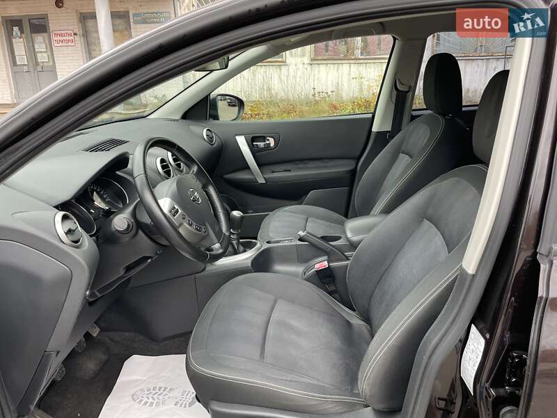 Внедорожник / Кроссовер Nissan Qashqai 2010 в Сумах