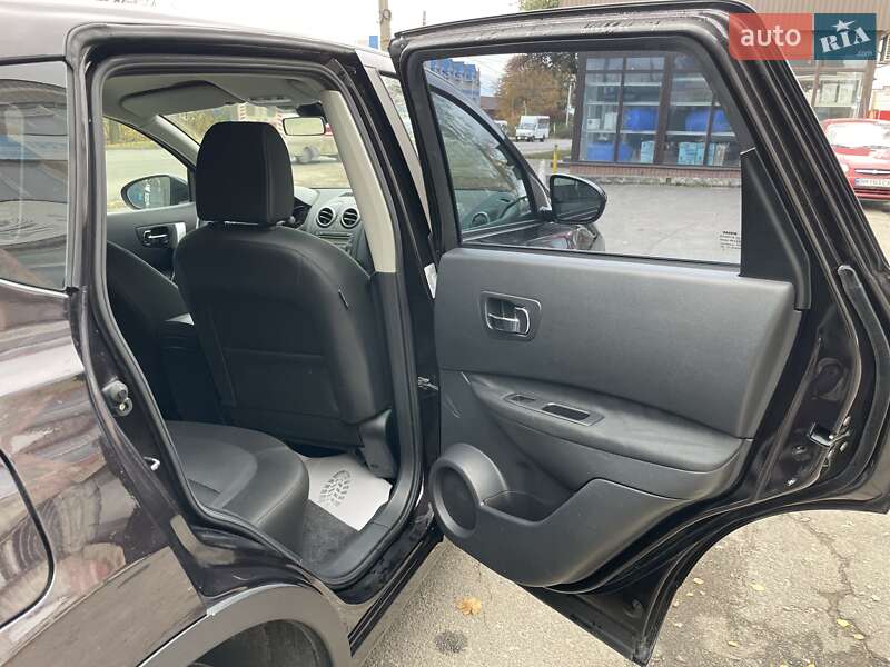 Внедорожник / Кроссовер Nissan Qashqai 2010 в Сумах