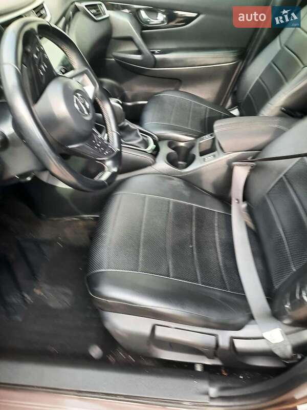 Внедорожник / Кроссовер Nissan Qashqai 2021 в Зборове