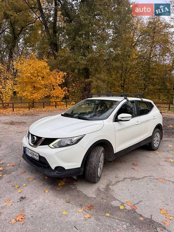 Внедорожник / Кроссовер Nissan Qashqai 2017 в Сумах