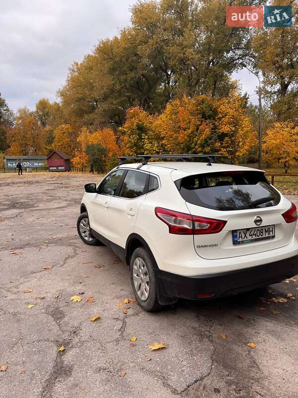 Внедорожник / Кроссовер Nissan Qashqai 2017 в Сумах