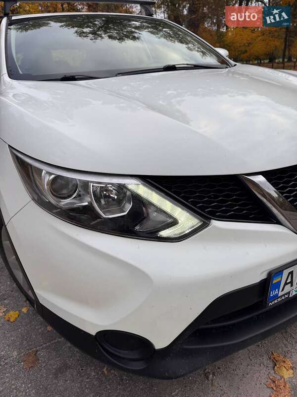 Внедорожник / Кроссовер Nissan Qashqai 2017 в Сумах