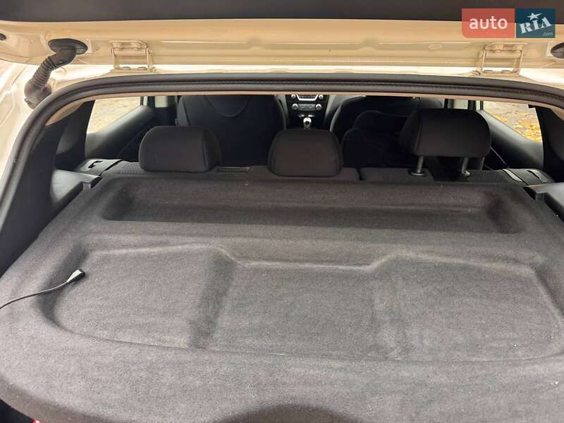 Внедорожник / Кроссовер Nissan Qashqai 2017 в Сумах